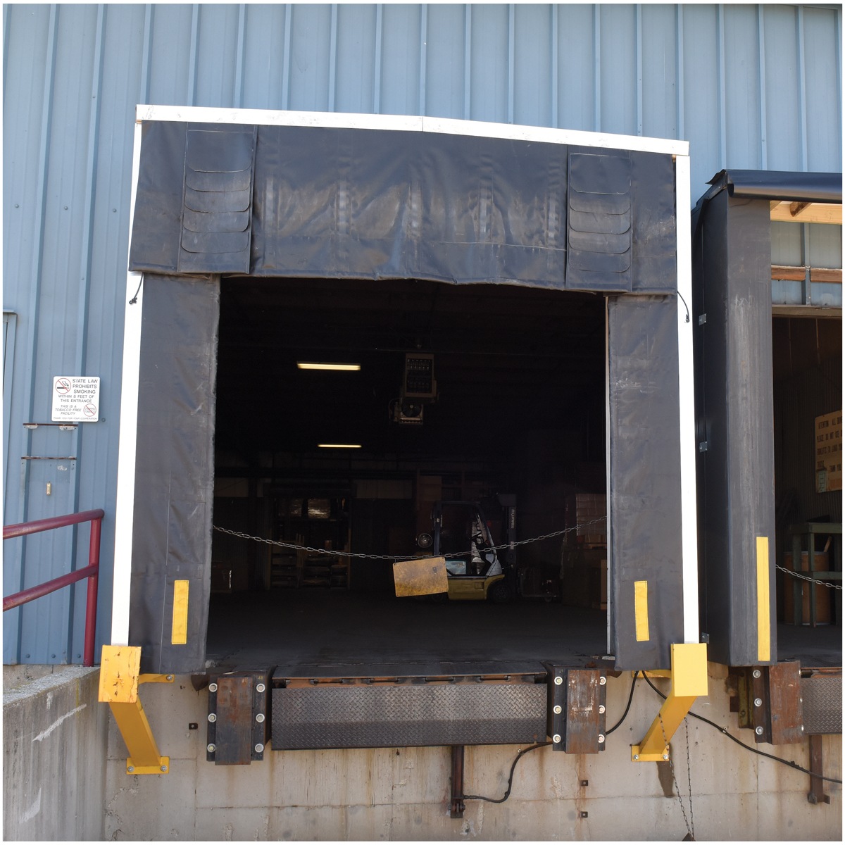 Vestil Dock Shelter Projection 11"X10.5" FT