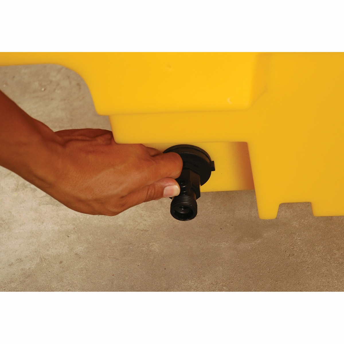 Vestil PRS-51-D Pallet Rack-Containment Sump W/Drain