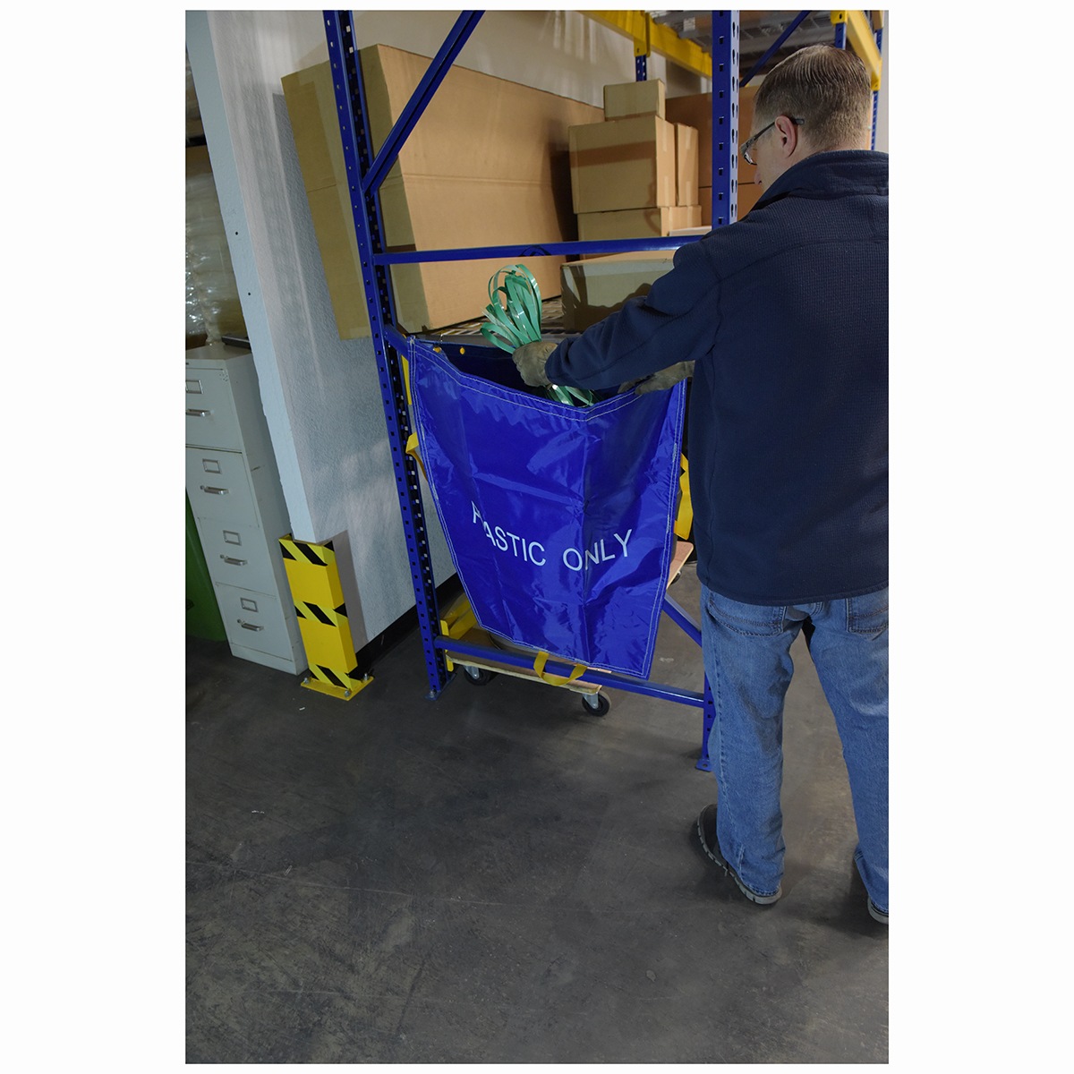 Vestil PRTD-TB-BU-CWL-5PK Blue Pallet Rack Trash Bag White Letter5Pk