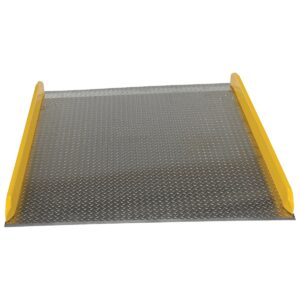 Vestil Aluminum Dock Board Steel Curb