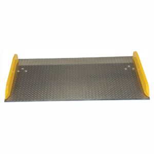 Vestil Aluminum Dock Board Steel Curb