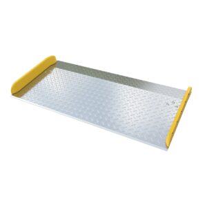 Vestil Aluminum Dock Board Steel Curb