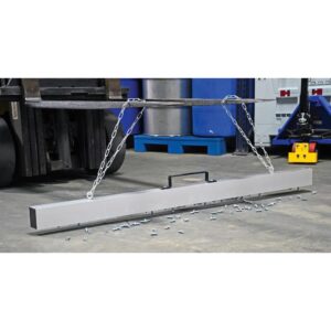 Vestil Heavy Duty Magnet Sweeper Chain Hang