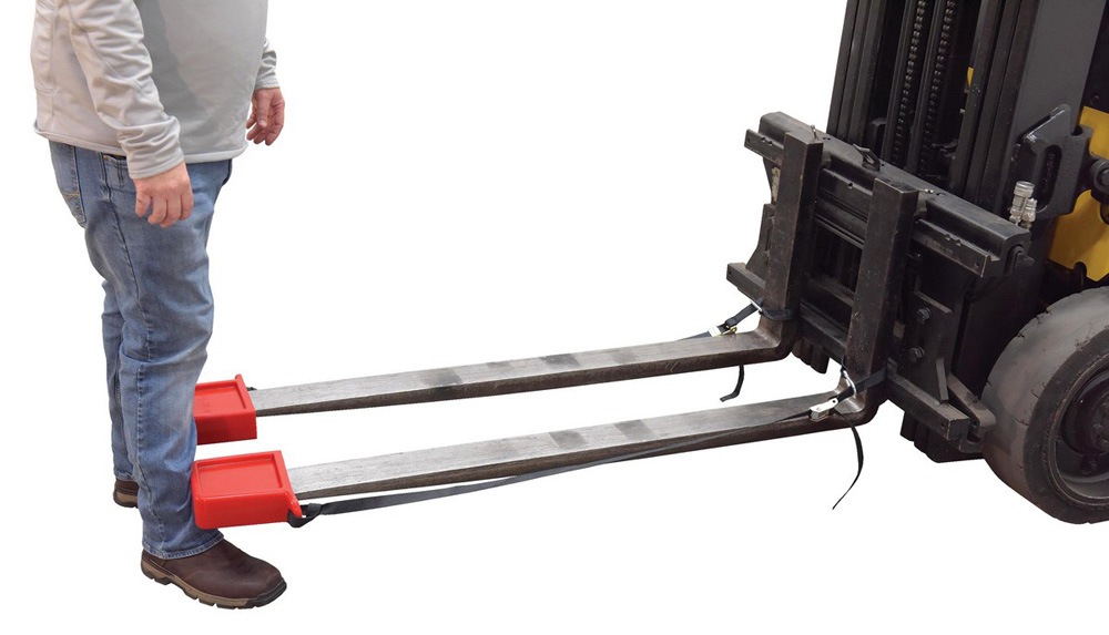 Vestil 7-1/4" x 7-3/4" x 1-1/2" Thick Fork Tip Protector