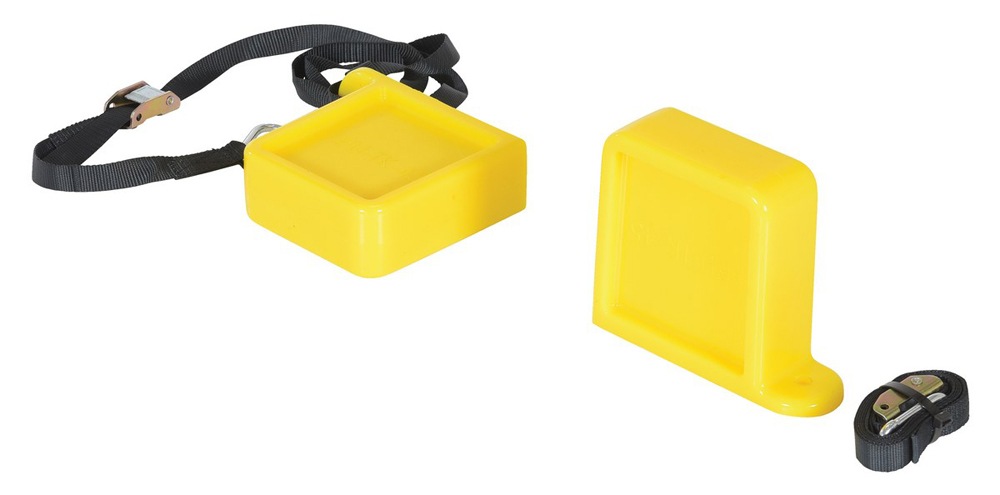 Vestil 7-1/4" x 7-3/4" x 1-1/2" Thick Fork Tip Protector