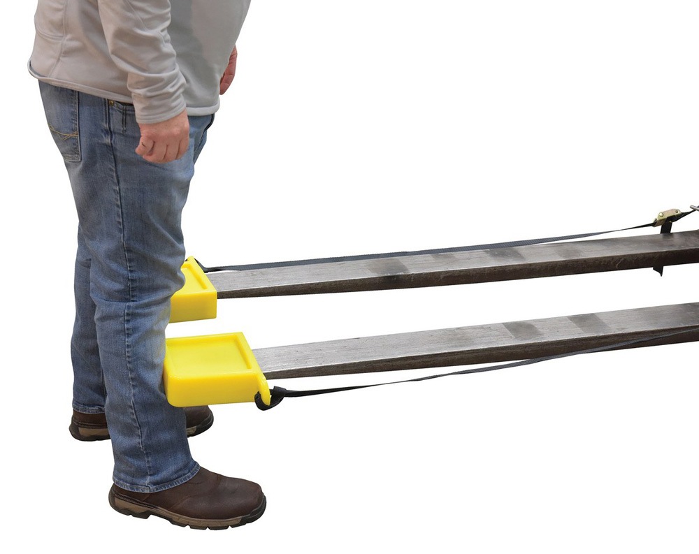 Vestil 7-1/4" x 7-3/4" x 1-1/2" Thick Fork Tip Protector